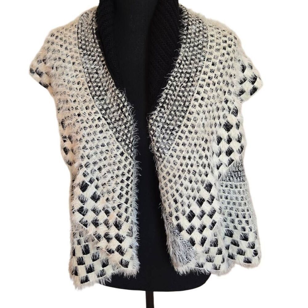 Sioni Studio Womens Shawl Collar Textured Knit Vest Shrug Sweater PS/PM